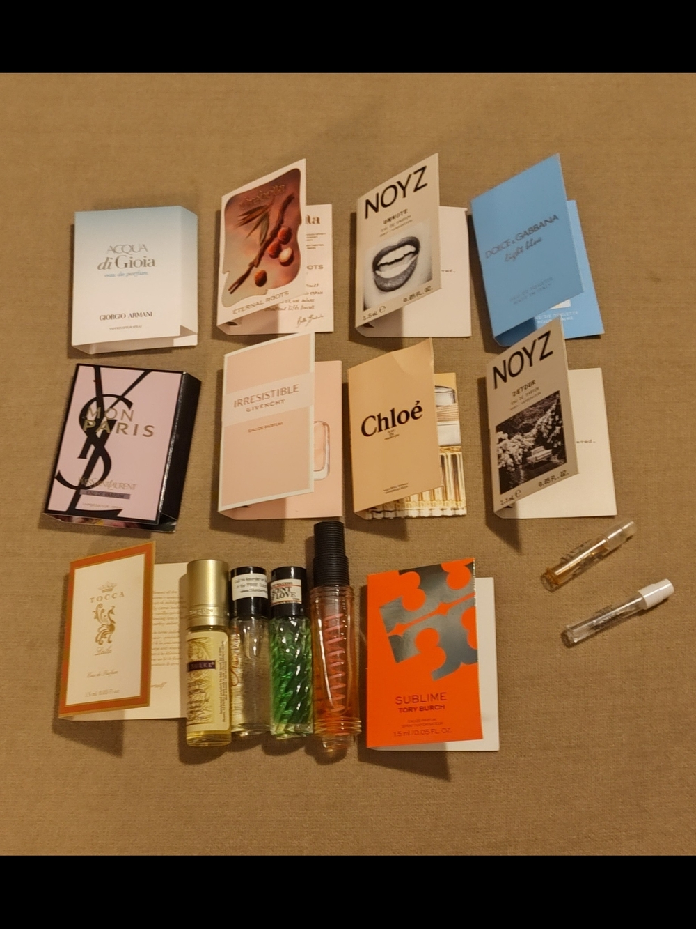 NWT! Designer Perfume Sample Lot - Assorted Brands & Colors ((16ct))